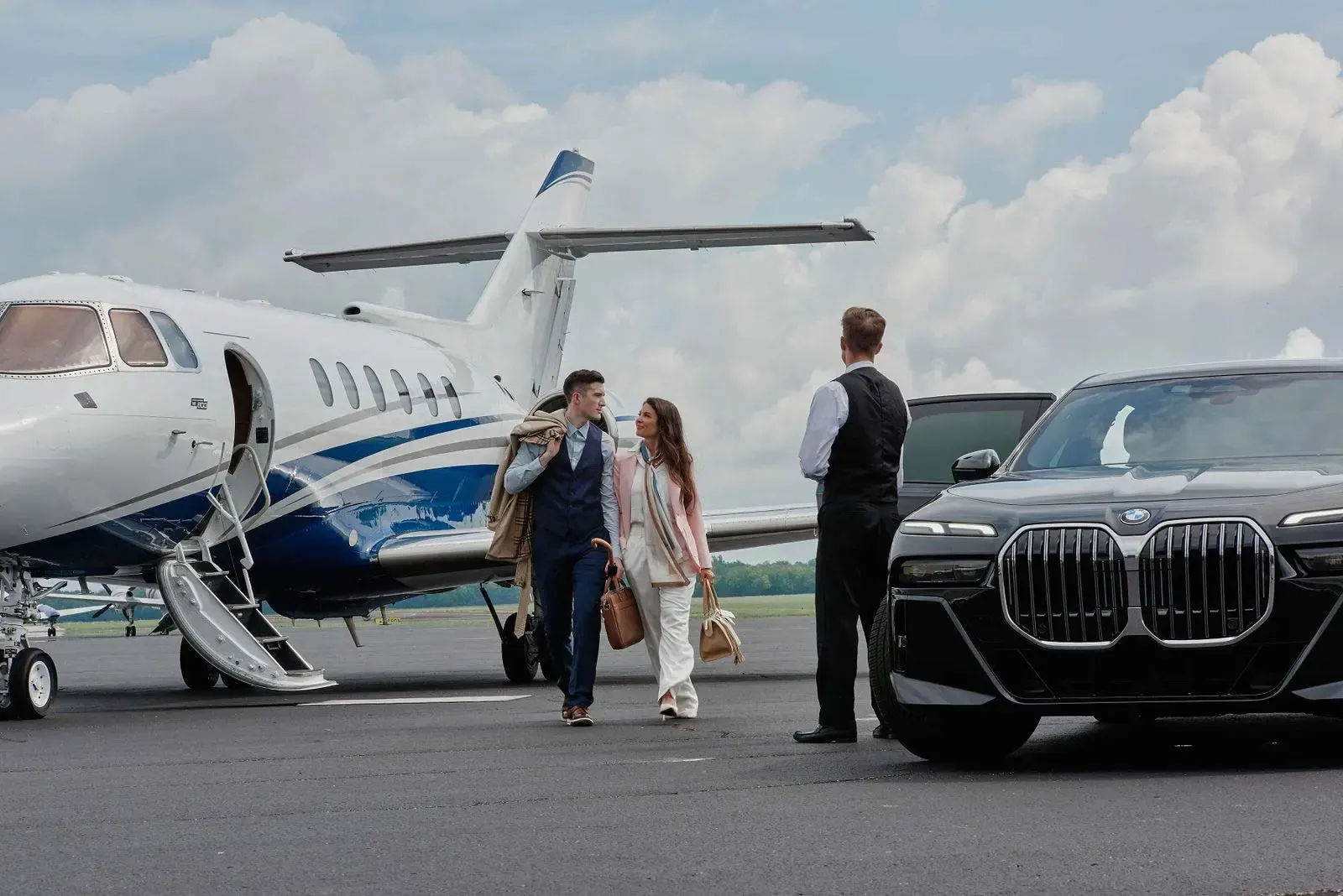Calabasas Limo Service Chauffeur